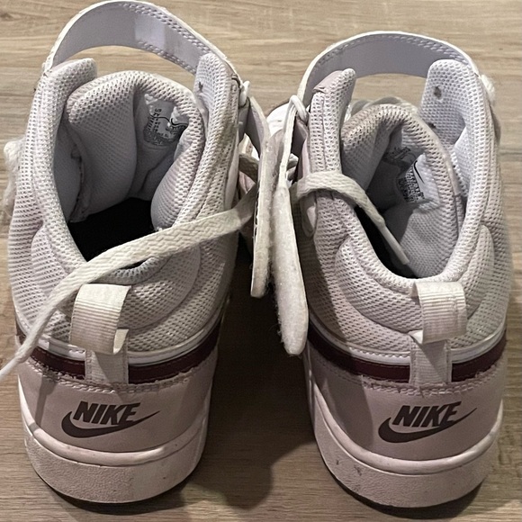 nike court borough mid 2 7y White/Burgundy Crush/Platinum Violet - Picture 3 of 7